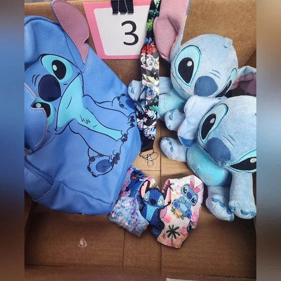 $13.00 TOY BUNDLE #3 - Picture 2 of 3